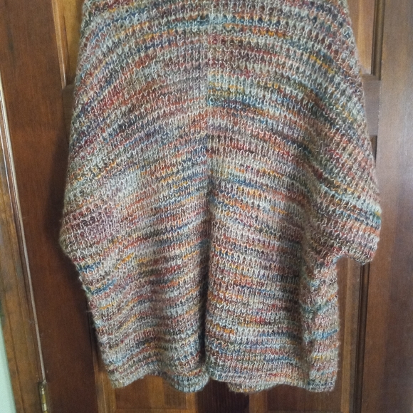 Peruvian Connection cardigan - Picture 3 of 3